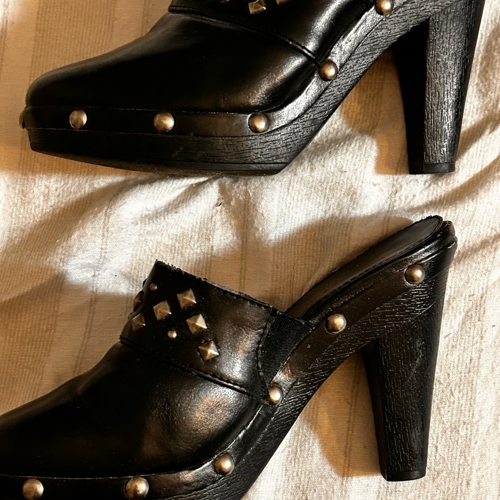 Black mule chunky heeled studded backless slip ons - Picture 2 of 2